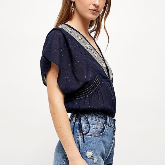 💗Free People Like A Breeze Pullover Boho Embroidery Baby Pink - Picture 4 of 5